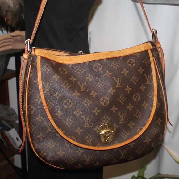 Louis Vuitton Handbags - Authentic Louis Vuitton Tulum GM Hobo Purse Shoulder Bag Handbag